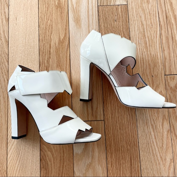 CHRISTOPHER KANE Patent Leather Heels - Picture 4 of 8